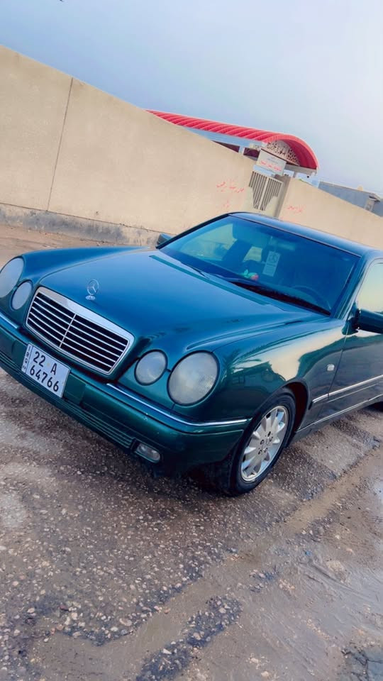 مارسدس ام عيون موديل 90اخت ال2000مكينه vسياره كير دي فور تبريد قطعتين كهربائيات كامله داخل جلد كهربائي فتحه سلايت دروف سياره نضيفه للجماليه بدون حادث السعر 125 مكان السياره بابل المسيب 

او مراوس بسوناته 2017
للاستفسار الاتصال على الرقم ***********
