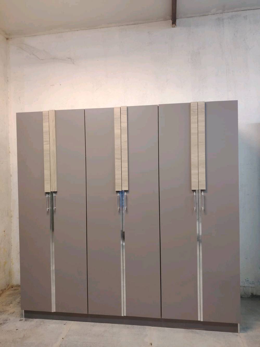 غرفة نوم مستعملة🇹🇷
 نضافة99٪💯
عدد القطع / 5
نضام / أبواب مديل حديث 💢 
سعرها /475قفل💸

شد ونقل داخل بغداد مجاني🚛
يوجود توصيل محافضات 🚛