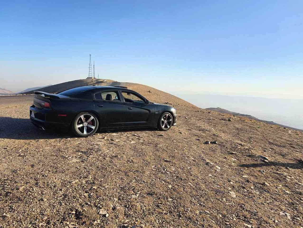 دوج چارجر نسخه المئويه احتفال 🥳🎉شركه دوج بل ميه سنه نسخه مميزه من حيث المواصفات فول ٥٧٠٠rt ✈️كشنات حضن فتحه دمام ويل ٢٠ اصل خزن ميموري رقم  بغداد السياره قويه وحلوه. وسعره ١٦٠ عنوانه  بغداد ***********. ملاحضه ترهم مراوس بغداد, العراق
