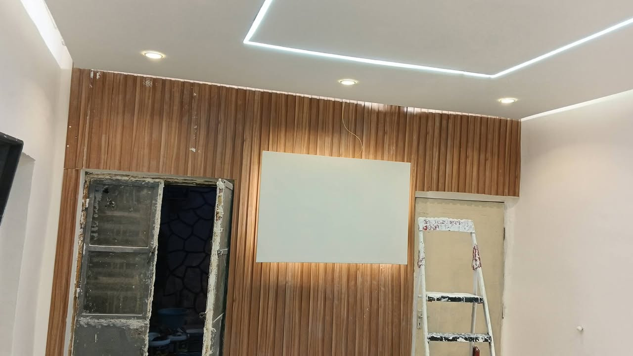 جمل بيتك بلمسة فن تعكس شخصيتك وذوقك بي 🖌️✨
واحنة نكدر نحققلك بيت احلامك الي تتخيلة ✨🌠

وبسعر مناسب  وننطيك كوالتي عالي بالنسبة للسعر 📐🖌️

 كادر الخالدي كل ما يخخص الواجهات والصبغ الداخلي والسحبات  والديكورات وعوازل الاسطح ومعالجه الرطوبة والتصليحات 💯
عروض خاصه  نشتغل متر ونشتغل قطعي💯 
نعمل جميع انواع الترميمات وورق الجدران والديكورات💯 

وواجهات المنازل بكل انواع التطعيمات الفوم والبورسلين والكوبلن واللبخ والطلس مع اعطاء استشارة مجانية وتصميم بالذكاء الاسطناعي بشكل مجاني 💯

ملاحظة * العمل مصحوب بضمان يعني العمل الك حق تعيد العمل كله بشكل مجاني اذا صار اختلاف بالعمل بعد التنفيذ 
*********** ..***********

نماذج من بعض اعمالنة في الصور اسفل المنشور وحياكم الله احبتي  🤍🌹
