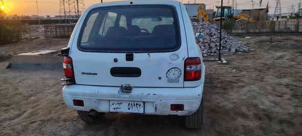 السلام عليكم كياسبورتج موديل 2000 سيارة  محرك بلادي كير عادي رقم نينوى  صدامي 
مكان السيارة السماوة ٢٨ ورقه وبيها مجال
رقم الموبايل ***********
