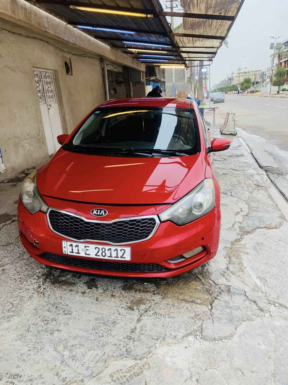 كيا فورتي 2016
تحكم استرين اشاير بلمري 
ومري كهرباء 
نضام ايكو 
مابيه حادث فقط جاملغ الامامي 
سياره كله ليبل واحد 
وباسمي تحويل ثاني يوم 
كير ومحرك خير من الله لاتنقيص ولا تبخير 
محرك 2000دوش 
ترهم مراوس 
سعر98وبيها مجال 
***********بي واتساب فقط
