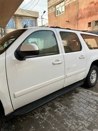 السلام وعليكم  شوفر ليت فحل8 برغب 2007 سياره اصل ابيض 07721949620