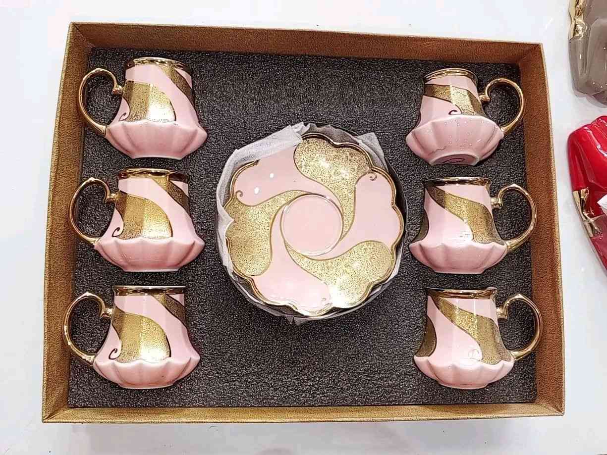 الف رحمه علئ روح امه وابوه الي يعلقلي مصدر رزقي الوحيد 
طقم كوابه فرفوري سيت كامل متوفره الان
للطلب مراسله الصفحه او الاتصال علئ الرقم /***********
تتوفر خدمه توصيل للجميع المحافظات سامراء, صلاح الدين
