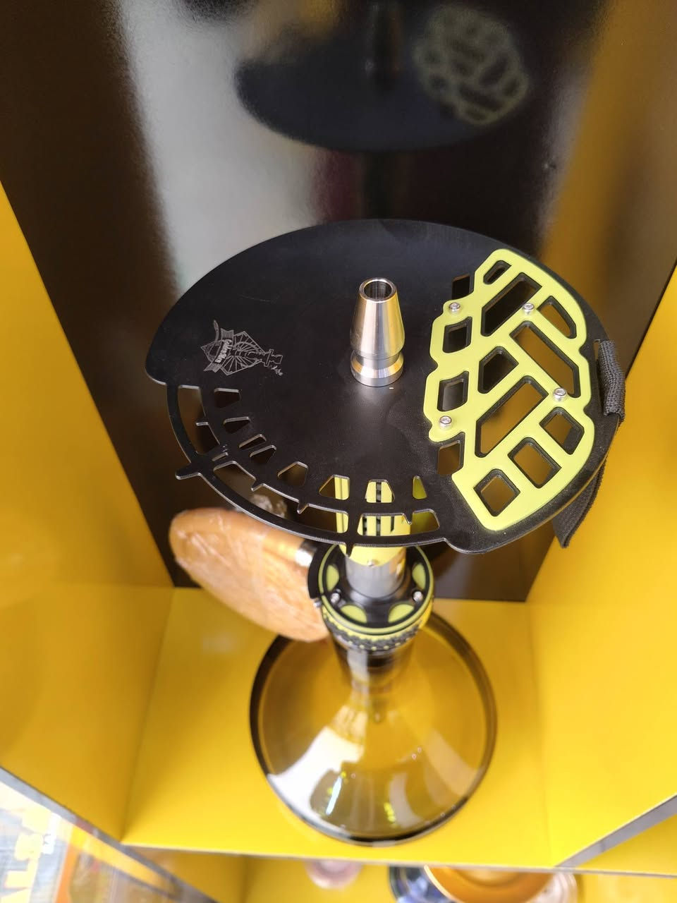 #ناركيله تحفه الماني سل ستيل السعر السابق85 الف السعر الحالي 60 الف مع جميع ملحقاتها 
***********
