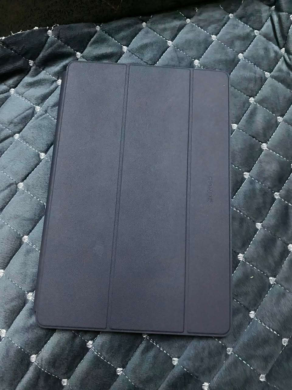 هونر باد x8a 11
ذاكره 128
اخر تحديث
رام 4+4
شاشه 90 هرتز 
بعده بالكارتونه صارله 5 ايام من انفتح تجي وتفحص اذا بي شخط تاخذه بلاش مكاني الشعب 
شعندك مراوس اعرض او انطي بي سعر غراضيه كاملات


**إذا كنت صاحب هذا الإعلان وتريد حذفه لأي سبب، رجاءا أرسل رسالة إلى الدعم الفني**