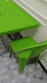 سلام عليكم طبلات كل طبلا وكرسيين  ب٥٠ وبيهن  مجال مكاني البصره معقل ***********
