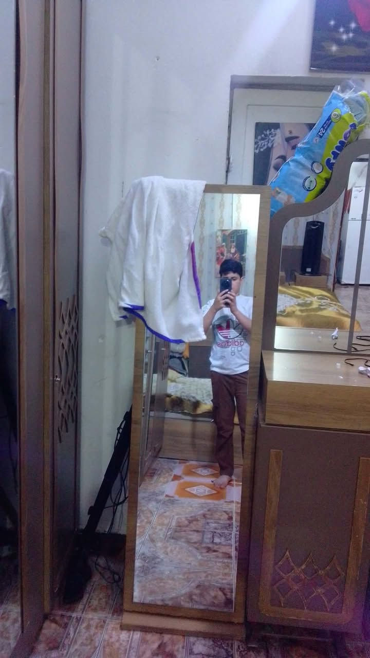 سلام عليكم
غرفه تركيه  ابواب نضيفه مابيه اي ضرر 
سبع قطع مع الدوشك 
السعر ٥٠٠وبيها مجال 
العنوان بغداد حي العامل


**إذا كنت صاحب هذا الإعلان وتريد حذفه لأي سبب، رجاءا أرسل رسالة إلى الدعم الفني**