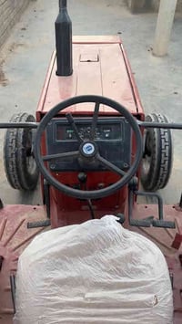 فيات ٧٨٠ • موديل ٨١ • اصفر بيجي