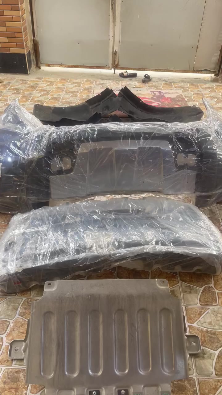 السلام عليكم دعاميه +شباك+درع+ بطانه يمنى ويسرى مال جمسي يوكن 23 sle تم التبديل لغرض التحديث
مكاني الديوانيه
 للبيع سعرهن 800$ وبيهن مجال
الرقم ***********
