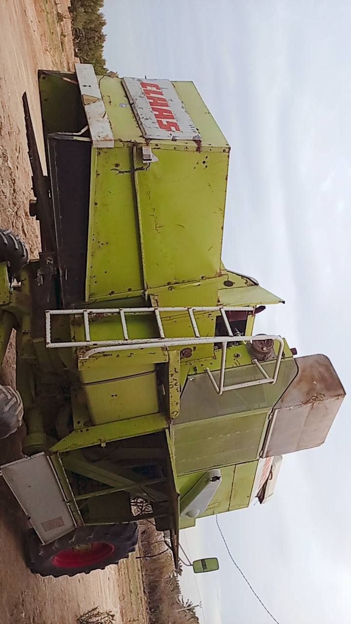 حاصدة للبيع المكان واسط العزيزية للاستفسار الاتصال على الرقم ‏‪***********‬‏
او ***********
