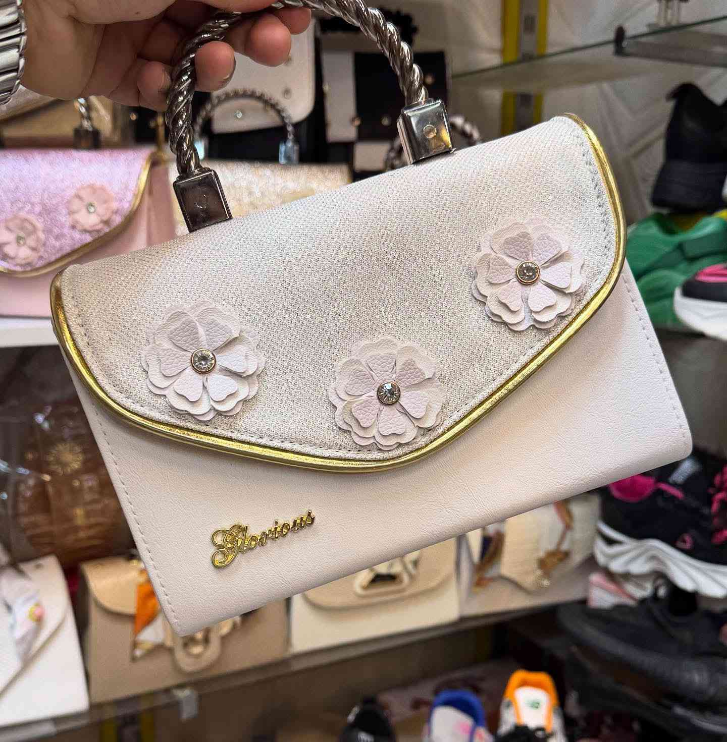 متوفر ست الوان 
مجمع تخفيضات ما شاء الله   
مقابل الباب الجانبي لمستشفى الإمام علي عليه السلام
 مجاور صيدلية داليا


**إذا كنت صاحب هذا الإعلان وتريد حذفه لأي سبب، رجاءا أرسل رسالة إلى الدعم الفني**