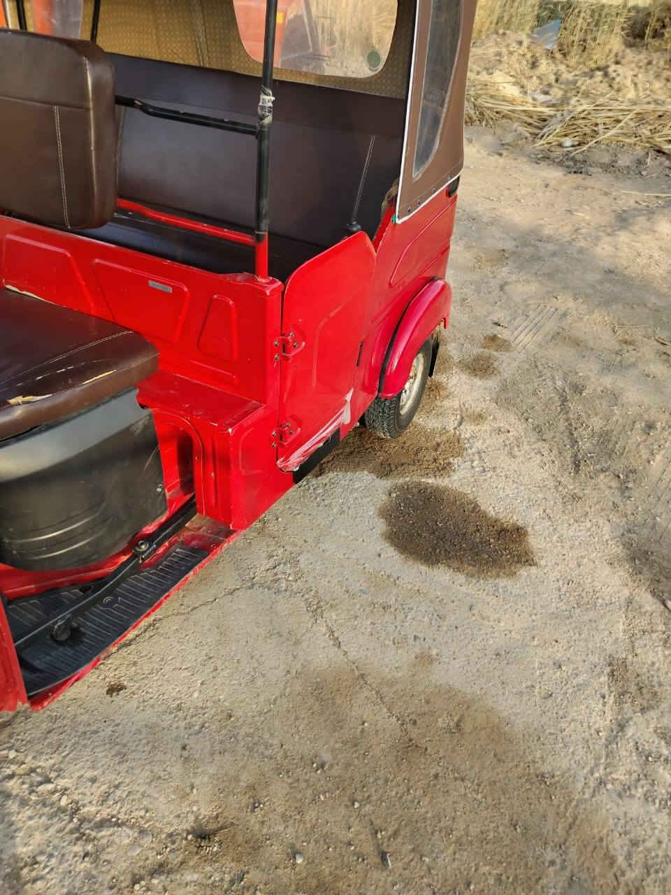 السلام عليكم شباب تكتك 22 شهر ال8 تكتك مرقمه رقم بغداد وسنويه تحويل ثاني يام كفاله عامه تكتك خير من الله اي نقص ما بيه كبل لشارع مستعجل علا بيعته السعر7250 وبيه مجال شي قليل   رقم الهاتف*********** مكاني ديالئ الخالص
