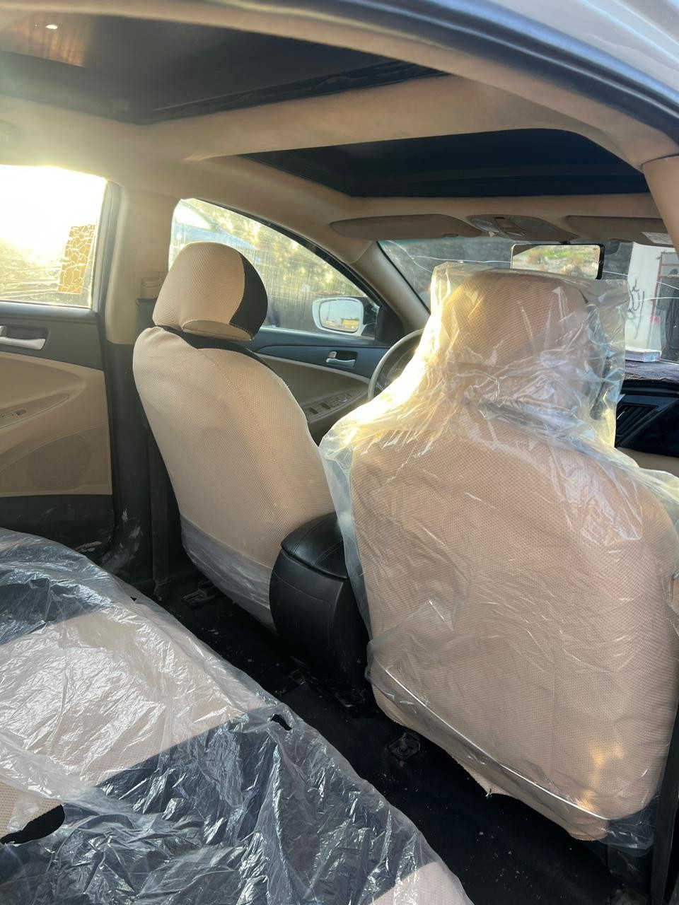 سوناتا 2011 خليجي ***********
مكلف بالنشر 
السلام عليكم
للبيع سوناتا 2011 خليجي 
صدر ومكينه وكير مكفوله 
شاشه اندرويد حجم الكبير 
كامره خلفيه 
بانوراما
مري شفط 
 نضام تقليل صرف Eko
 مانع انزلاق

بعد بيهه مواصفات 

(عنوان السياره ديالى بعقوبه 
السعر 128 بيهه مجال بسيط ) المقدادية, ديالى
