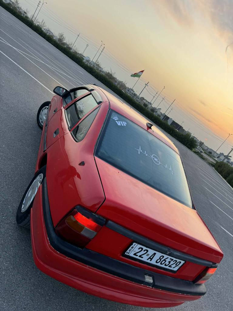 ڤیکترە مۆدیل ١٩٩٠ مکینە ٢٠ گێر عادی  گیر مکینە بەشەرت  سیاریکی پاکو بێی کیشەیە ماڵی فە قیرە 
ژماری مۆبایل *********** مرغصور, أربيل
