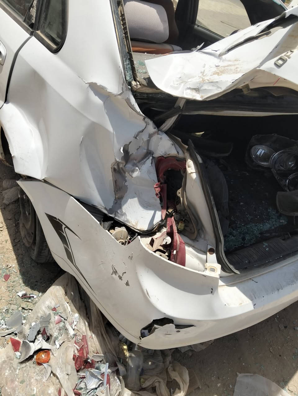 السلام عليكم لبيع اوبتر على وضع الحادث
مكان الناصرية السعر 35
***********
