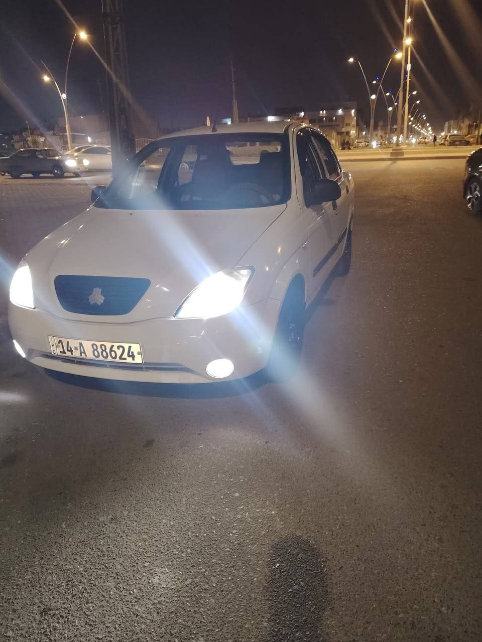 سلام عليكم سياره طيبه ايراني مديل 2014 مصبوغه احزام بدون ضربه قماره صندوك ما مصبوغات ابرانكيت جديد كلش ابلاد تجي اشوف ابعينك  مكينه كير تبريد تدفئه مكفولات حداديه تخم تاير جديد غرفته جديده  رقم جديد نكليزي بسمي السعر 35 بي مجال مكاني بصره ***********
