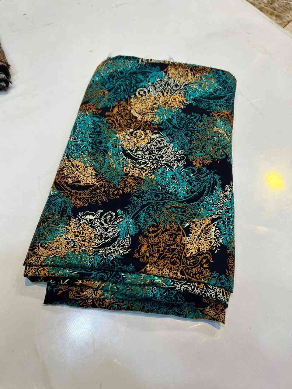 كشمير ايطالي دبل صبغ الاصلي 
خمته جدا ممتازة. 👌
*********** واتساب
***********
خدمة توصيل للمحافظات📮
