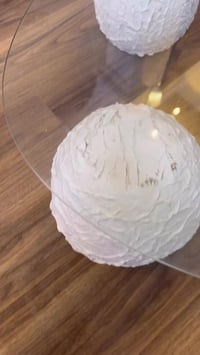 عنديطبله وثريات للبيع لاستفسار على الرقم 07712067513