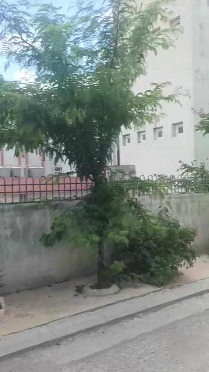 بسم الله بيت طابقين للبيع منطقة بكرة جو الجديدة قطاع 20 كما موضح بالفيديو شرح التفاصيل ***********   ***********
