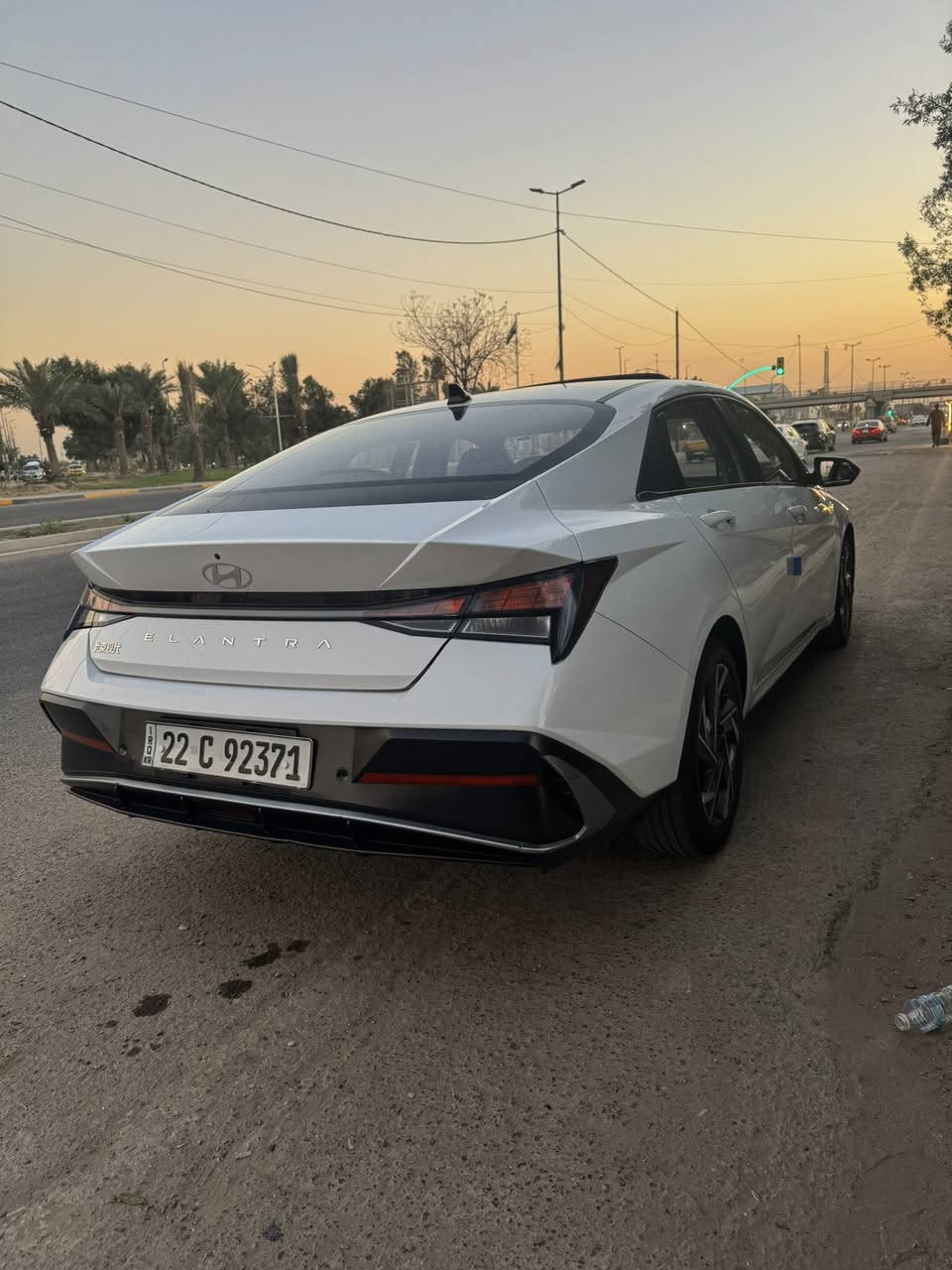 يالله سلام عليكم النترا موديل ٢٠٢٤ خليجي تجميع صيني مكفوله كفاله عامه  ماشيه ٤٣  سياره فول مواصفات بعدها على وضع شركة وسونر موجود بل منشور تحويل مباشر السعر ١٤٢ وبيها مجال مكان سيارة بغداد البياع  تقاطع درويش *********** غير متواجد على نت رحمه على والديكم اقرأ منشور قبل لا تتصل وبلعافيه على ياخذها
