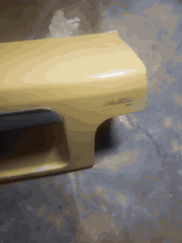 سلام عليكم جنطة سايبة للبيع العنوان بغداد تقاطع النهروان السعر اتصل الرقم ***********
