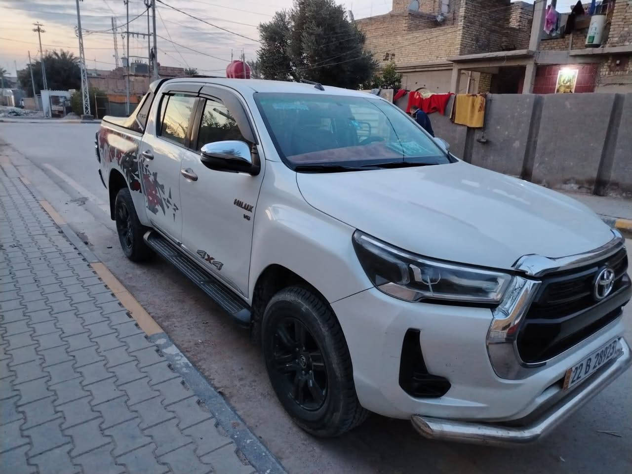 تيوتا هايلوكس
موديل 2021
لصبغ بدون حادث
لسعر 3 شدات وبيهه مجال 
***********
