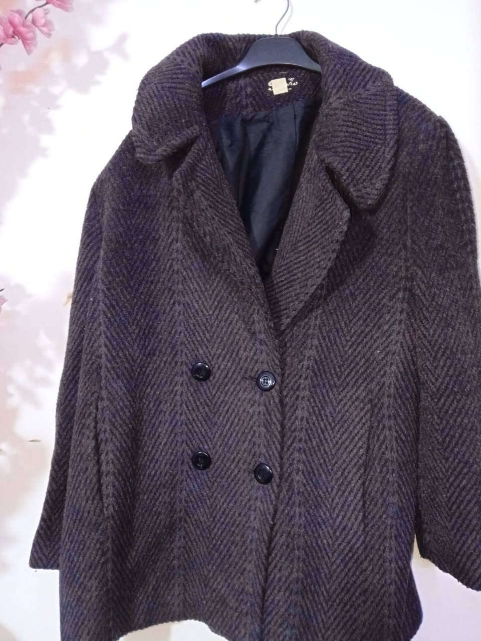 كوتات من اربيل بعدهن بالمعتهن السعر 10 الاف القياسات من 36لحد 56 للحجز ***********
