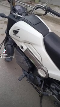 دراجه هونده نوفا اوتماتيك موديل ٢٣ لسعر ٨٧٥ مكانه بغداد القاهره ٠٧٧٢٧٨...