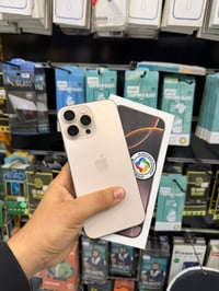 آيفون ١٦ برو ماكس • ٢٥٦ • بطاريه ٩٧