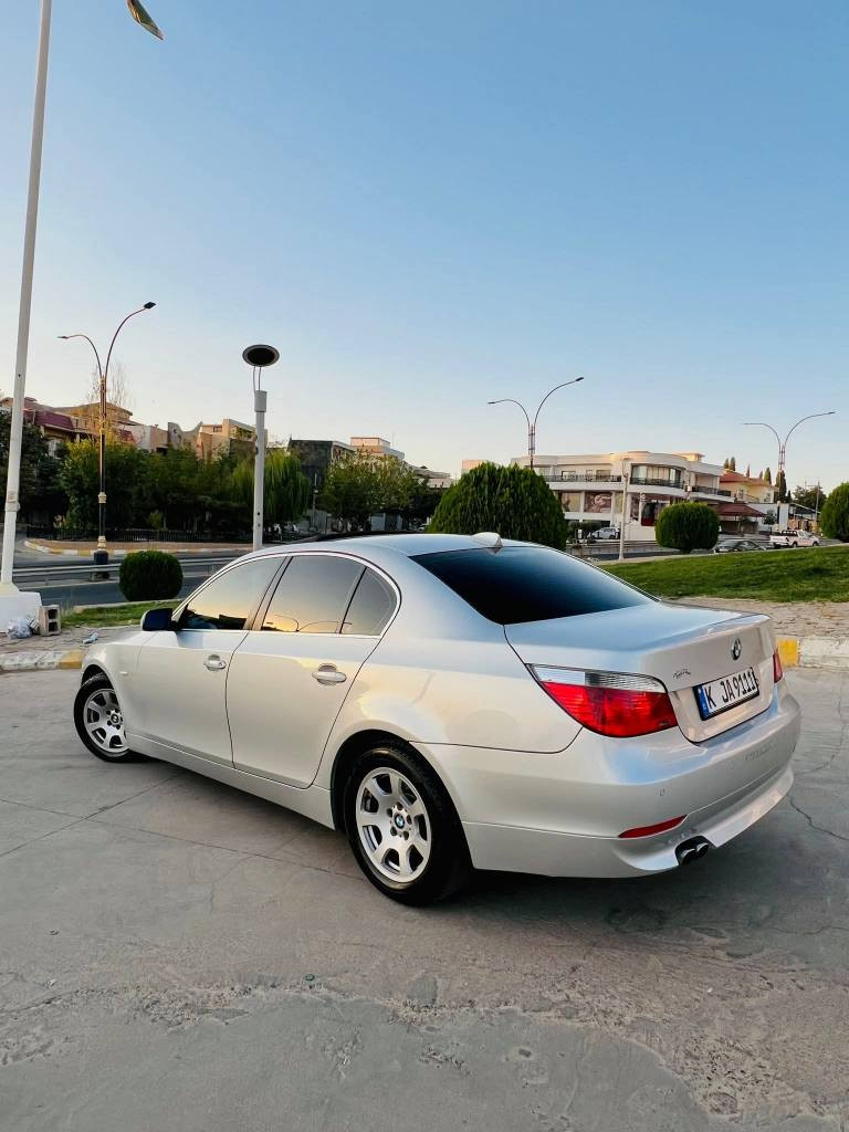 سلاو به ناوي خوا. Bwmجاو برؤمؤدي٢٠٠٤ سفرسفره6مانگه داخيل كراوه مه نه فئست ئه سلي يبراهيم خه ليل به شه رت خرامه به شرت بئ سبوخ تنانت ده هاميه كانيشي به شه رته ٢٢٣هه زار رؤويشتوه نمونه له جوانيو خاويني له هه مؤ يراقه شتيوا جوان نيه  هه مؤئه شياي بيلادي خؤي له گه له  مه كينه٥٢٥ مه كينه سه قه ر  مواسه فات سلايت هه سي پئشو دواوه لايت زينؤن كوشين هيته ر كوشين كارا باي سوكان كاره باي ته له فؤن ده عامي بؤ ده عامي به شه رت بؤجوانيو خاويني و مواسه فات مه پرسه ته نانت به وابه ي بيلدي پيوه ماوه  له گل ريزم ژماره ي ته له فؤن. *********** شقلاوة, أربيل
