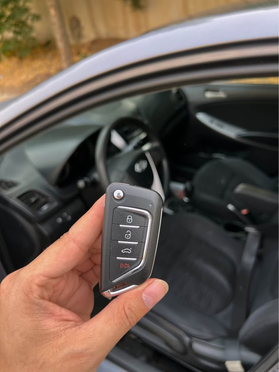 🔸اكسنت هوندا 
🔸موديل ٢٠١٦
🔸سبخ بوسته ك سبخ جملوخ بوند به غ
🔸ريفه جوي ١٠٢ مايلا 
🔸يك ده ست باقش
🔸كير عادي 
🔸كير و مكينه شه رت 
🔸غرامه ٧ ورقه 
🔸سعر ٨٥ مجال 
☎️ ***********🔸 دهوك, العراق
