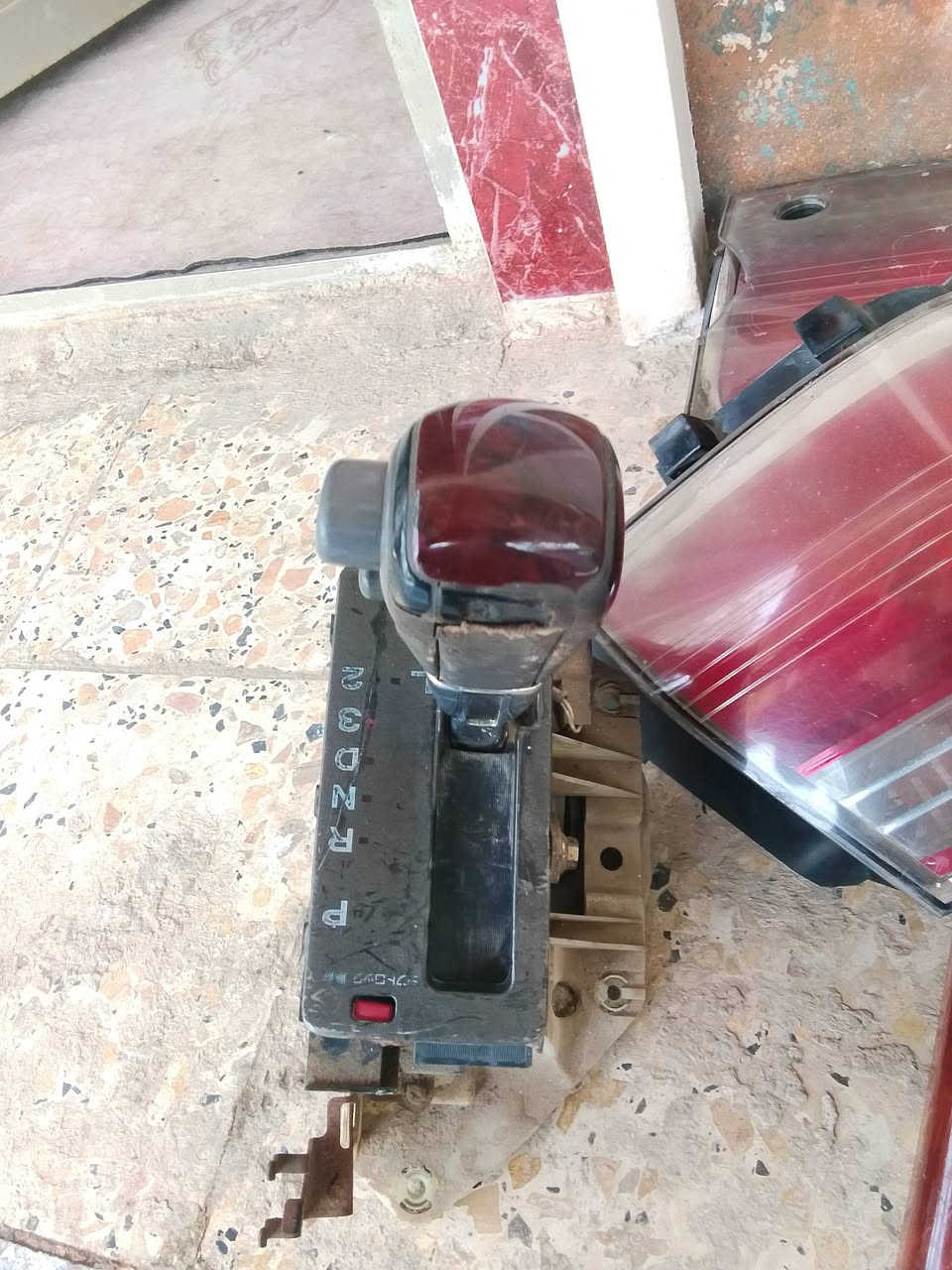 للبيع اغراض ملكه هذا رقم اتصل للاستفسار ***********
