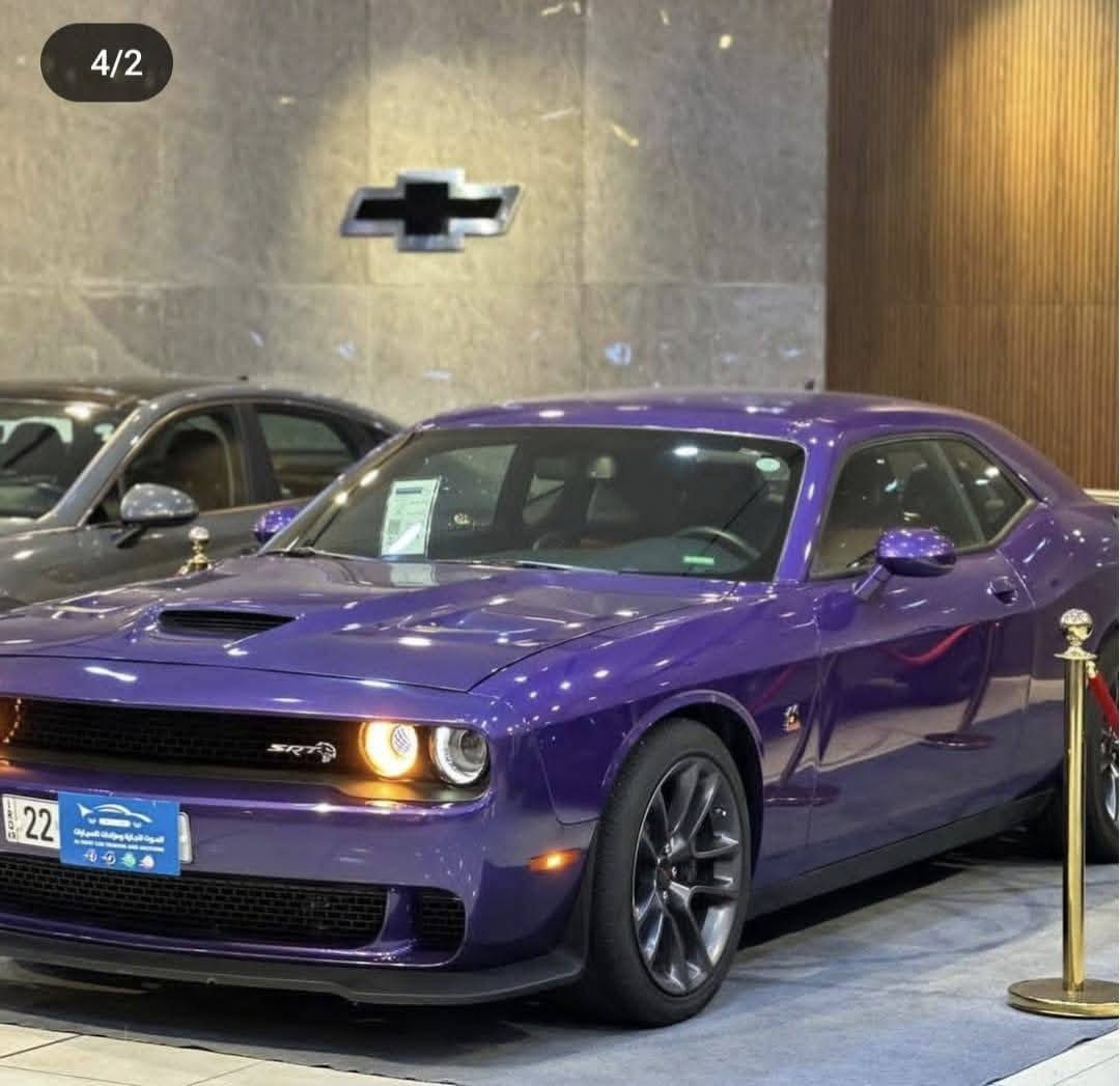 السلام عليكم
اخوتي الاعزاز كلشي ذاكره بالتفصيل والله يرزق الجميع 

تشالنجر SRT 2023 –
 Last Call الاصدار الاخير 

محرك 6.4L SRT (6400)🚀🚀
السعر 238  ورقه مع المجال البسيط 

اللون بنفسجي مميز 

الحادث جاملغ وبنيد وموضح بالصور بدون اي شاصي 
والراديترات بلاديات برغي مامفتوح بيهن يعني غاز تبريد مال الوكاله
والسياره احلى من الصور  

✅الرقم اربيل دولي تسجيل جديد 
✅سيارة زيرو وجديده بمعنى الكلمه 
✅دخول جديد
✅ماشية 4000 ميل فقط 
المواصفات:

✅السياره بحاله الوكاله وبرغي مامفتوح بيه وحته الكزوز بلادي وحجر بلادي موجود 
✅دبلات SRT 
✅دخول ذكي
✅تشغيل عن بُعد
✅بصمة تشغيل
✅كشنات حضن
✅كشنات جلد مع كنتارا
✅كشنات كهرباء 

✅تدفئة وتبريد الكشنات
✅شفتات خلف الستيرن
✅مثبت سرعة
✅شاشة حجم كبير
✅كاميرا خلفية
✅حساسات
✅فجوج SRT برمبو 
✅اكسل قفل بلادي 
✅مرايه تعتيم 
✅هيتر مرايات
✅لايتات Shaker
✅أنظمة قيادة رياضية متكاملة

🟥عنوان السياره النجف الاشرف 

للاستفسار واتساب واتصال 
***********
