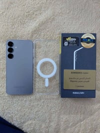 سامسونج +s25 بلس ذاكرة 512 ركزززز 512 يعني نص تيرا ..لون تيتانيوم شرق ...