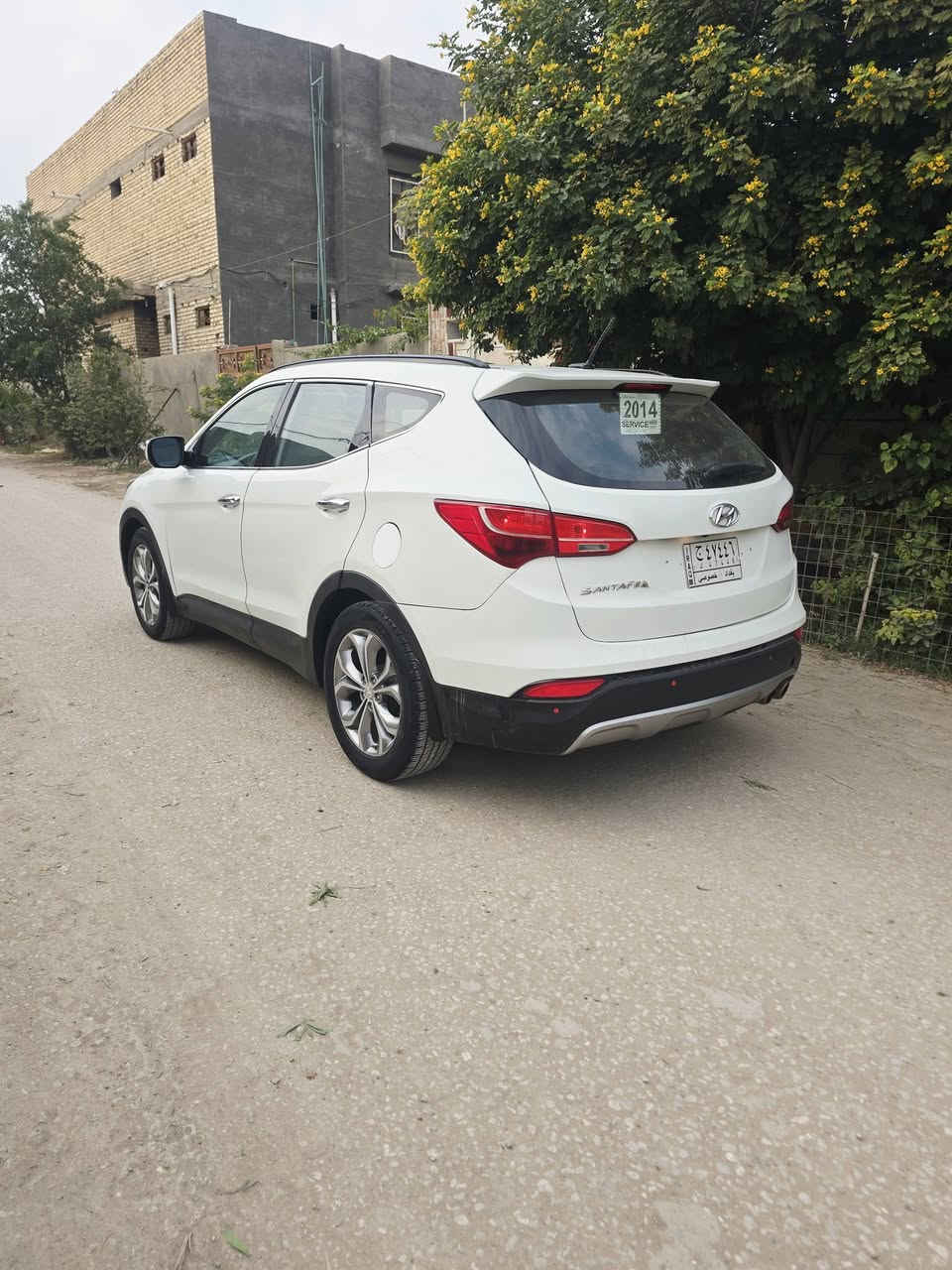 السلام عليكم سانتافيا2014خليجيه فول واحد على وأحد مواصفات تحكم استيرن تبريد 3قطع مكينه6مري شفط كامره حساسات اشاير مري 7راكب بنرامه السعر 130وبيه مجال رقم بغداد مشروع وطني سنويه 28 ماشه80السياره جديده بيه صبغه 3قطع فقط والباقي كفاله بدون دواخل مكينه كير حداديه تخم تاير تبريد كله كفاله العنوان بابل القاسم ***********
