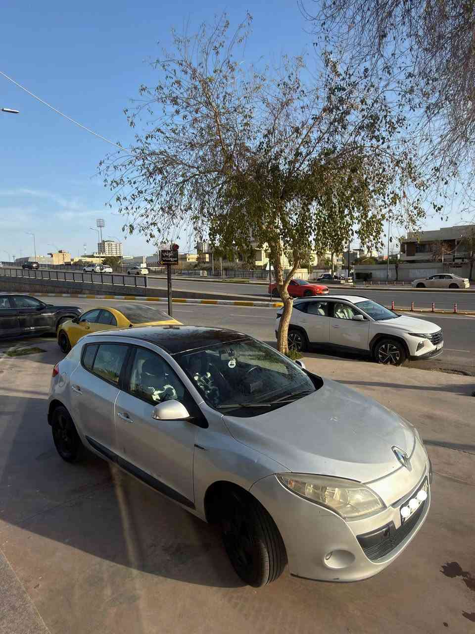 رینۆ ـ میگان ـ فەرەنسی
2012
جانتا
گێر تۆماتیک و عادی  .چوار جام کارەبا.جام ئۆتۆ.شاشە.ڤۆلیۆم.دەبڵ تەحدید سورعە.ئاوینە کارەبای.رەقەم وسەنەوی نوی.تازە سیرڤس کرایە.
.
حیزام سبوغ بئ شان و سەقەف بشت و پئشى نيتى
سعر ٦٥$  مجال 
رەقەم واتسئاپ
*********** أربيل, العراق
