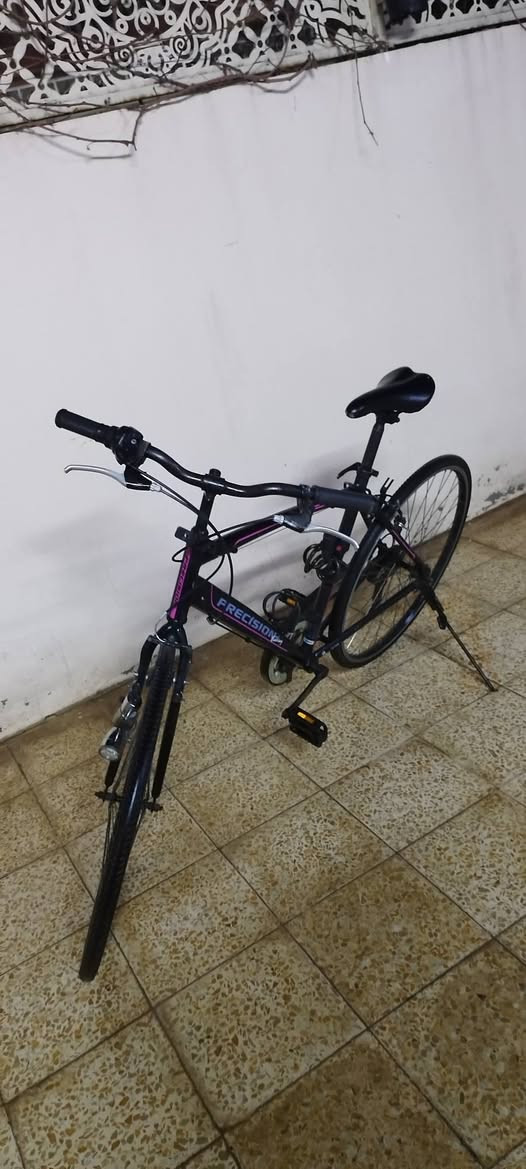 Precision للبيع السعر ١٧٥
اللون اسود وبنفسجي 
مكينة شيمانو 
حجم مقارب لل٢٧
موصل حي بيسان


**إذا كنت صاحب هذا الإعلان وتريد حذفه لأي سبب، رجاءا أرسل رسالة إلى الدعم الفني**
