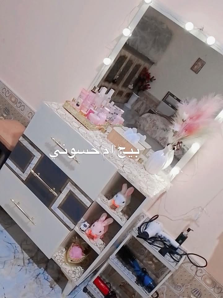 بيج ام حسوني للبيع وشراء عقارات اثاث جميع محافظات العراق
حسابي انستغرام 
@2__rosv

⁨ السلام عليكم 

 الغرفه 5 قطع نظيفه للبيع 

السعر  ٤٠٠ الف وبيها مجال العنوان البصره القبله

‪@n_18hh‬
ملاحظة 
الي يبيع او يشتري يبلغ البيج ذمه⁩


**إذا كنت صاحب هذا الإعلان وتريد حذفه لأي سبب، رجاءا أرسل رسالة إلى الدعم الفني**