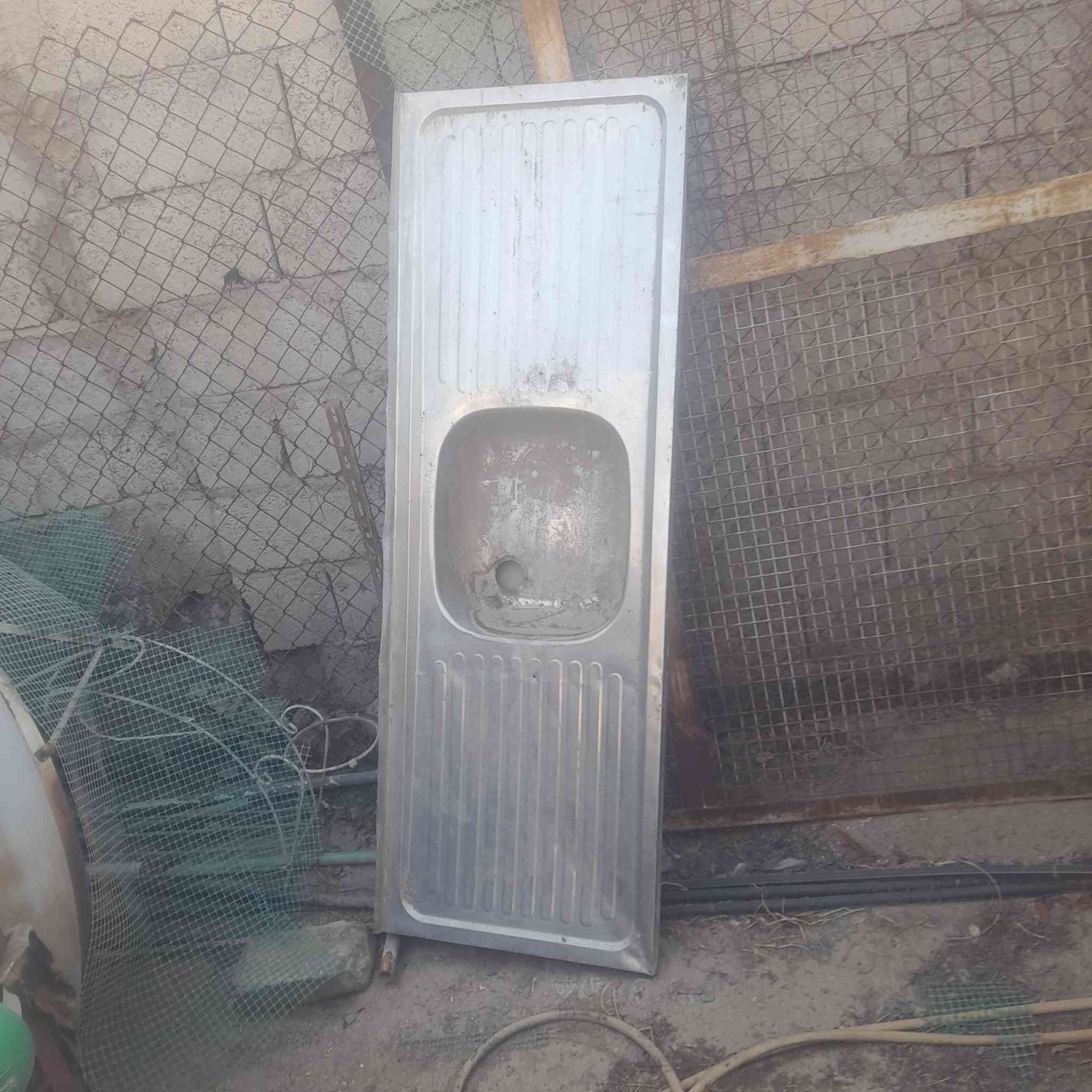 ميز بلازما زجاجي اسود ب٢٥  الف سنك حوض واحد ب٢٥ الف سرير طفل جديد ب٧٥  الف البوفيه تفاصيلها مكتوبه بلمنشور شراي خاص مكاني زعفرانيه


**إذا كنت صاحب هذا الإعلان وتريد حذفه لأي سبب، رجاءا أرسل رسالة إلى الدعم الفني**