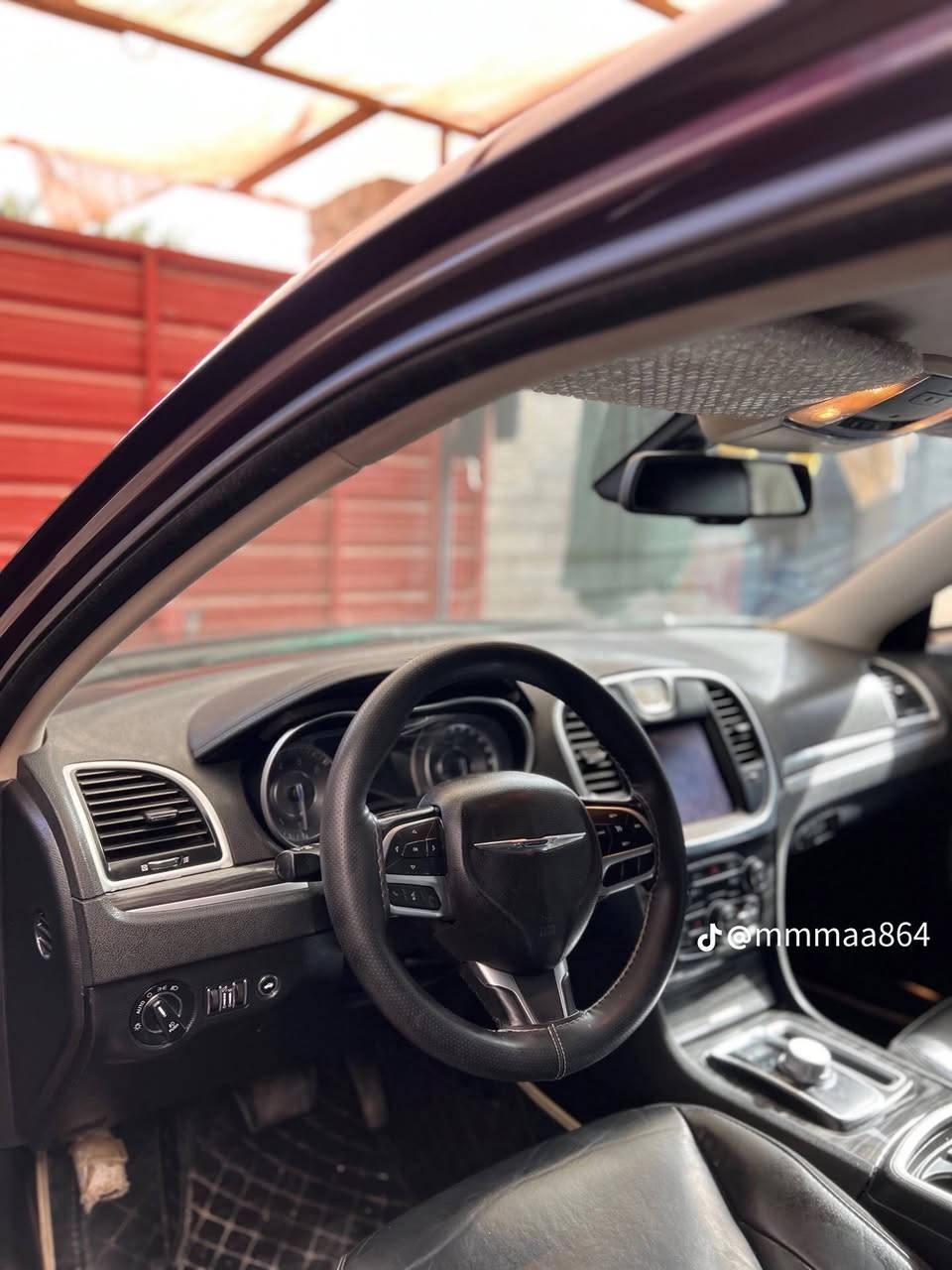 سلام عليكم اوباما 2021 اصل رقم بصره شبه مميزه حادث كما موضح بالصور 3 قطع صبغ ب225 وبيهه مجال حك الجيه 
مكاني بصره القرنه السوق
***********
