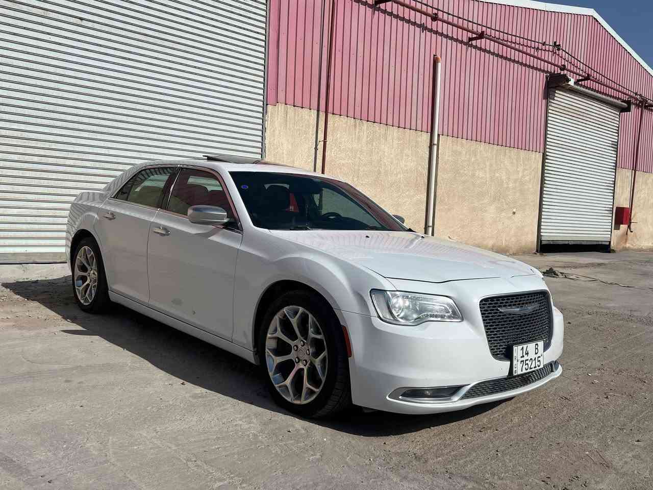 سلام عليكم
اوباما 2017دخول جديد ضباط رقم بصره بأسمي تحويل مباشر ثاني يوم ماشيه 100 محرك 6سلندر بلاتينيوم فول 
لايت متحرك كلاصلات حار بارد بانوراما سياره مواصفات معروفه  حادثه موضوح بصور صبغ ربع جاملغ امامي وشويه بجاملغ الخلفي. وجه بيه كلير بصفحه العبري باب العبريه  والي وراه وجاملغ خلفي بدون بدون حادث كلير ورش بدايت تكمه ايرباك سليم لغد سليم شاصي راديترات كله ع وضع شركه سياره بعدهي بريحة الشركه صار شهر من دخلت العراق
***********
مكان سياره بصره
