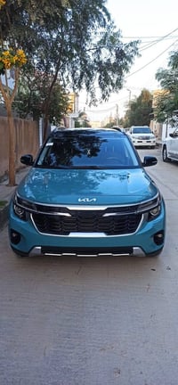 سليتوس • ٢٠٢٤ • وارد أمريكي