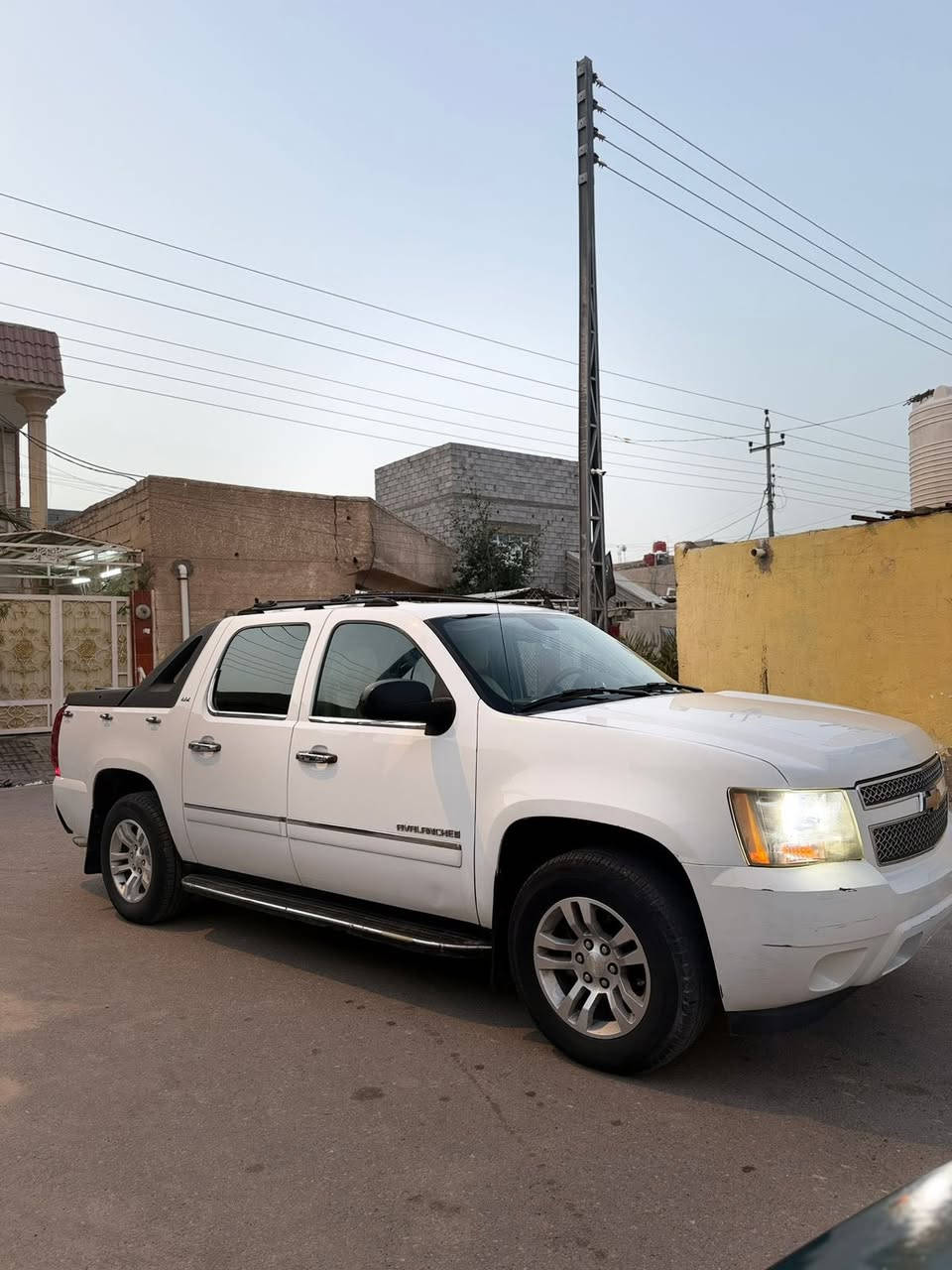 السلام عليكم. للبيع. تاهو افلانج. مديل 2007 فول مواصفات.  ال تي زت. رقم بصره تحويل. سنويه لغاايه 2029.  كفاله من الكص ونقل الجثه. والضربه.  والعيب الشرعي.  مكينه 5300 جديده. كير جديد.  تبريد فطعتين.  حداده. حلوه.  كهربئيات. عامه. طخم تاير.  منضومه. غاز وبانزين.  سياره مال جناي. كلش حلوه. السعر. 145. هاتف. *********** مكان اابصره.
