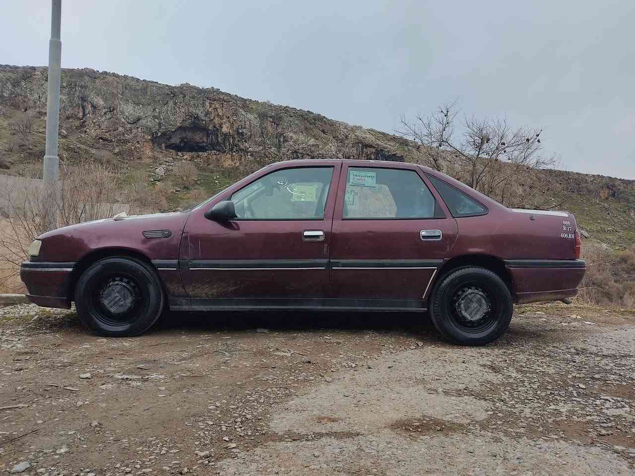 ئؤپل فيكترا ئارم پلاستيك سليماني مه كينه ٢٠ گير عادي(***********)
موديل ١٩٩١ مه كينه و گيري به شه رتي فيته ر 
سلايد
گه رمي و فلجه لايت ته نزيل هه موي به شه رت
بي ليدران جه كوجي بيوه نيه توند و تولي به شه رت
سياره يكي تابلي جوان و ريكه  به شه رتي ئارم و ئه وه ليات 
سعر (٢٥) معامله  شوين ده ورو به ري رانيه
