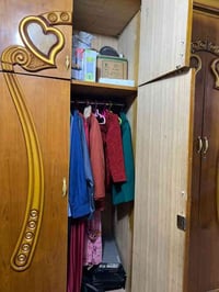 غرفة نوم للبيع صاج من الداخل والخارج ست ابواب زائد ملحق مستعمله السعر ...