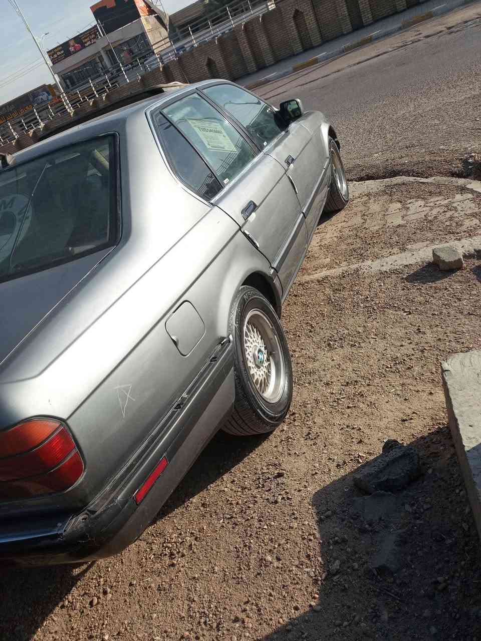 السلام عليكم ،BMW, موديل 92 رقم انبار دولي السياره جاهزه من تبريد محرك كير لوك سنويه30 حجم المحرك 35 المكان الانبار فلوجه السياره جاهزه هاتف ***********
