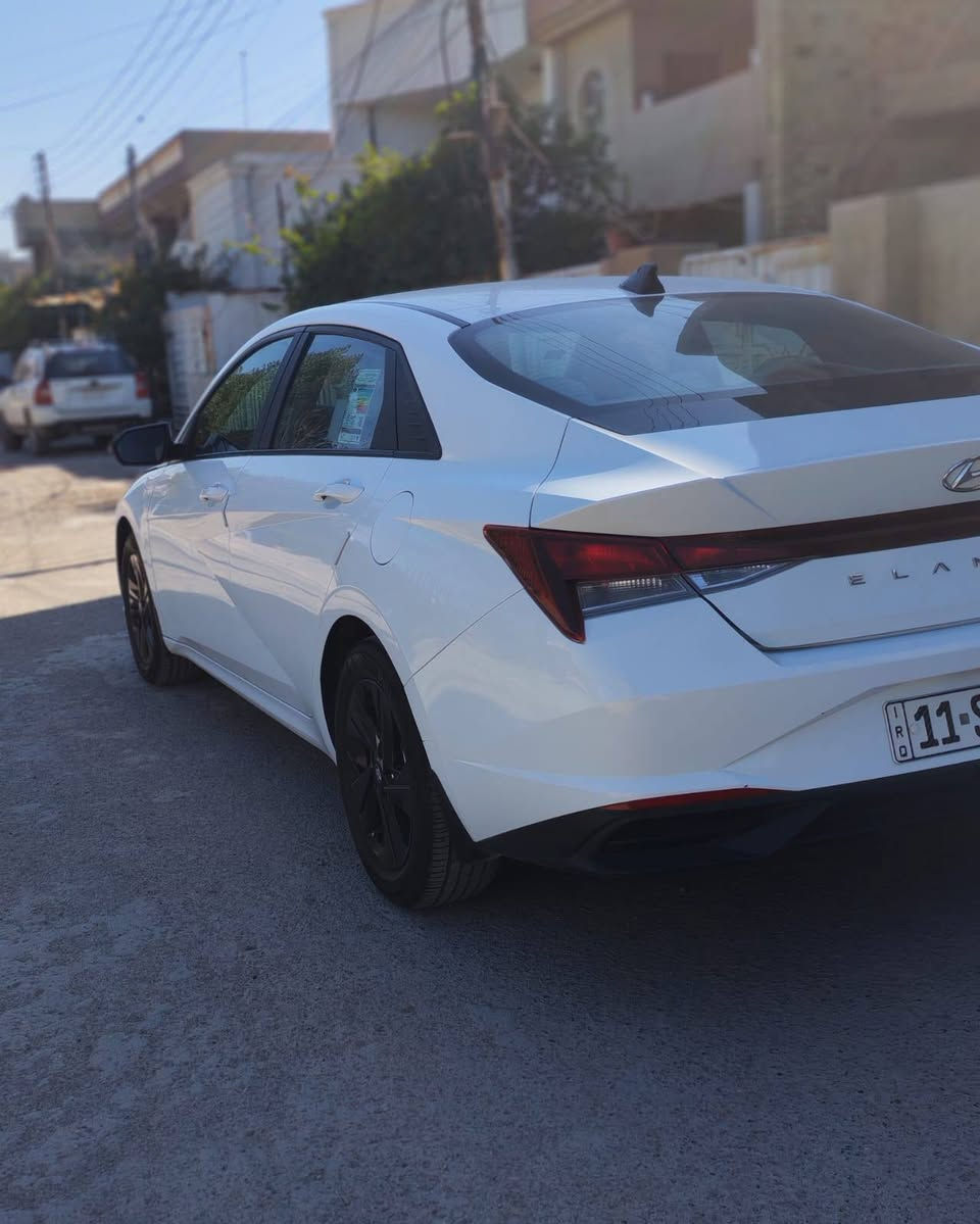 السلام عليكم اخوان النترا 2023 محرك 1600 رقم بغداد الجديد بأسمي ماشية19 الف تبريد قطعتين وفتحة سقف مكاني بغداد الغزالية السعر 165 وبيها مجال
*********** موجود واتساب
