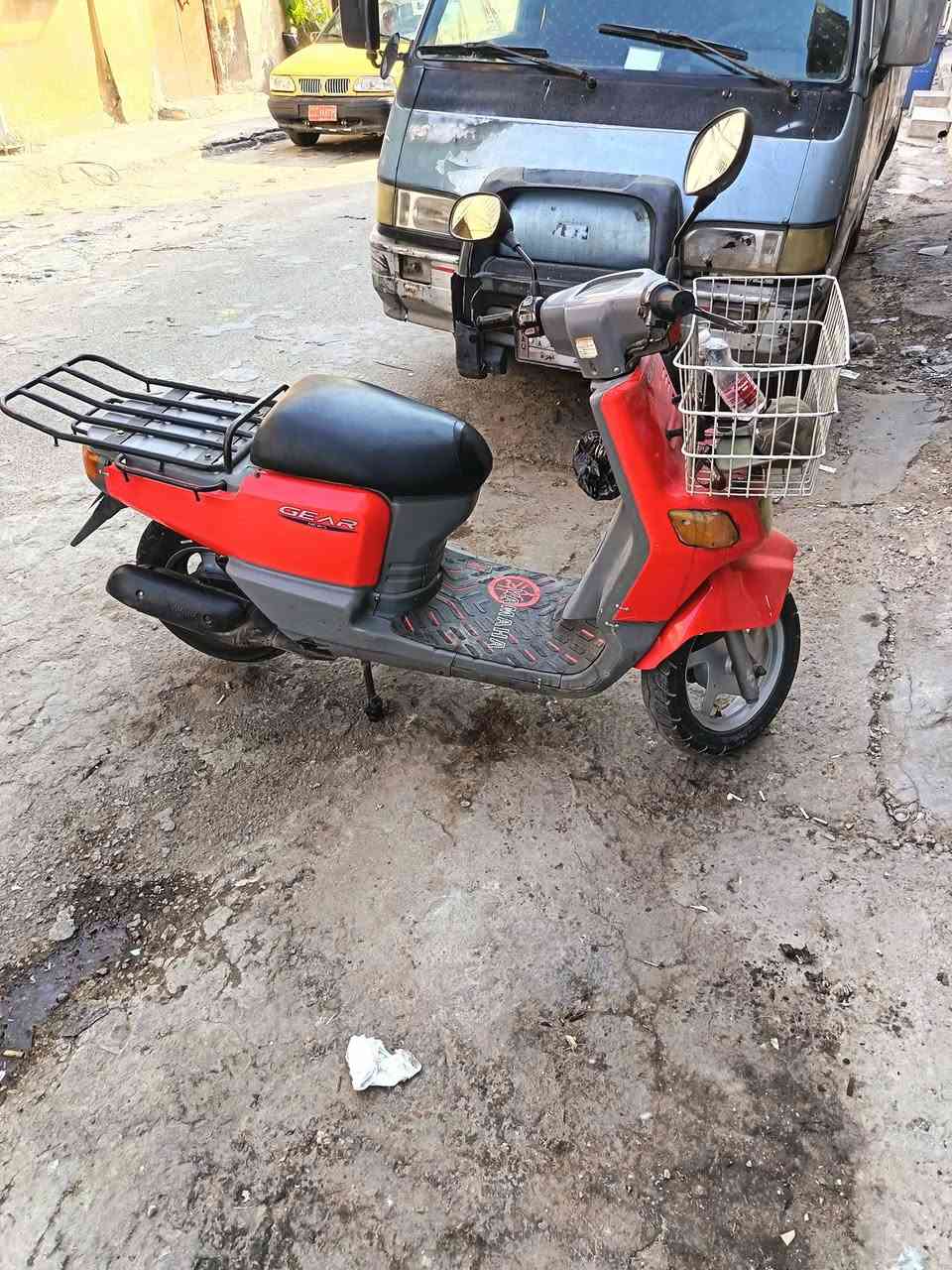 السلام عليكم دراجه بيكم كامله اي نقص ما بيهه كفرات بلادي المكان ستان تعليك وصفح كامله سلف وهندر السعر ٣٥٠ المكان بغداد الرحمانيه شارع حيفا ***********
