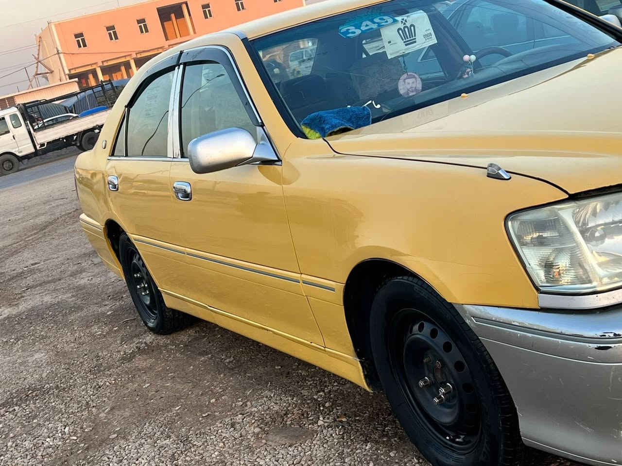 سلام عليكم ملكه 2003شاصي 171اصل كرستال دكمتين مكينه ديفورالصغير سياره كصه قماره وحده دشبول عارف عيساوي تحويرت نجف فوك او جوه حداديه فول رقم كركوك لامفوحص ولا مدفوع كمرك وكاله فقط خط سياره نجف بغداد لايتات كرستال اصل 
مكان سياره صويره 
سعره 55عليه غرمات 3اوراق بيه مجال قليل 
 0788 637 6556
